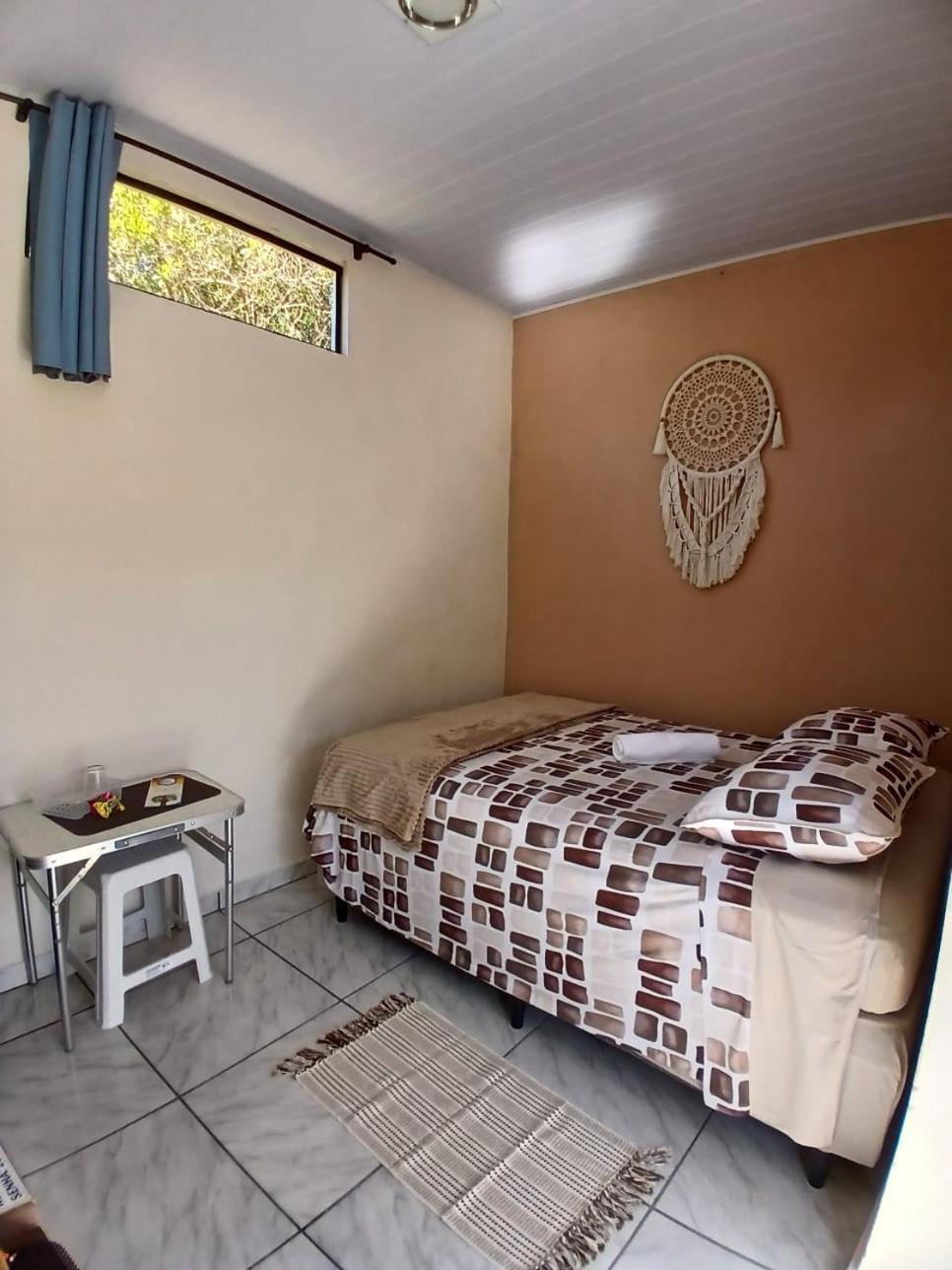 La Casita Casa Familiar Hospedagem E Camping Urbano 나베간체스 외부 사진